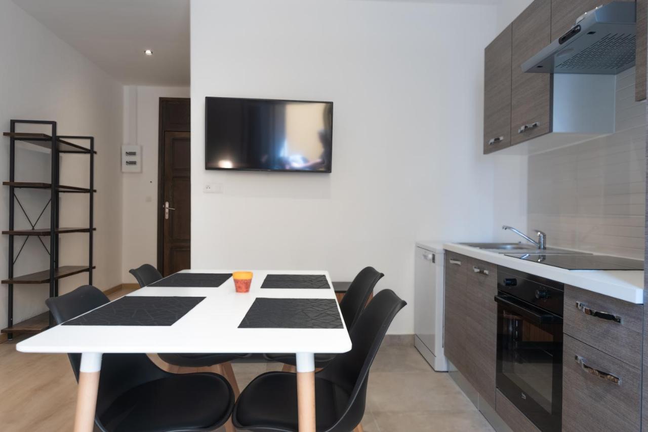Appartement Moderne Et Elegant Quartier Saint-Jean Perpignan Exterior photo